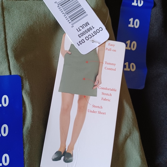 Shorts/skirt - Picture 3 of 3